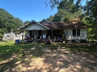 598 Fm 195, Clarksville, TX 75426