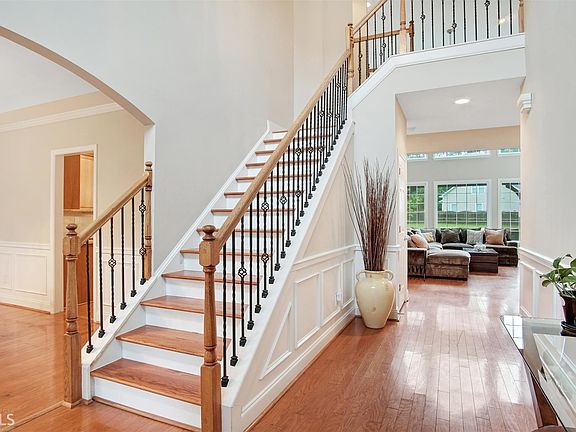 5th image of 2418 Bonshaw Ln