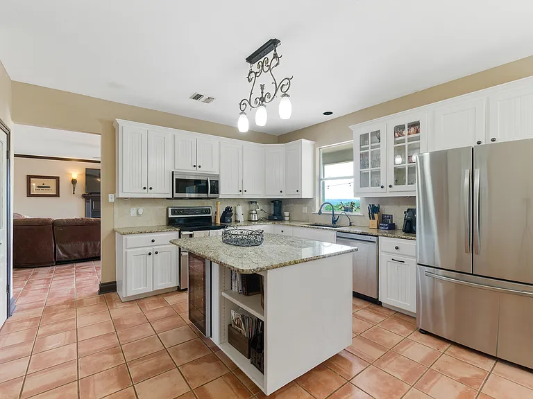 103 Saddle View Dr — Photo 18