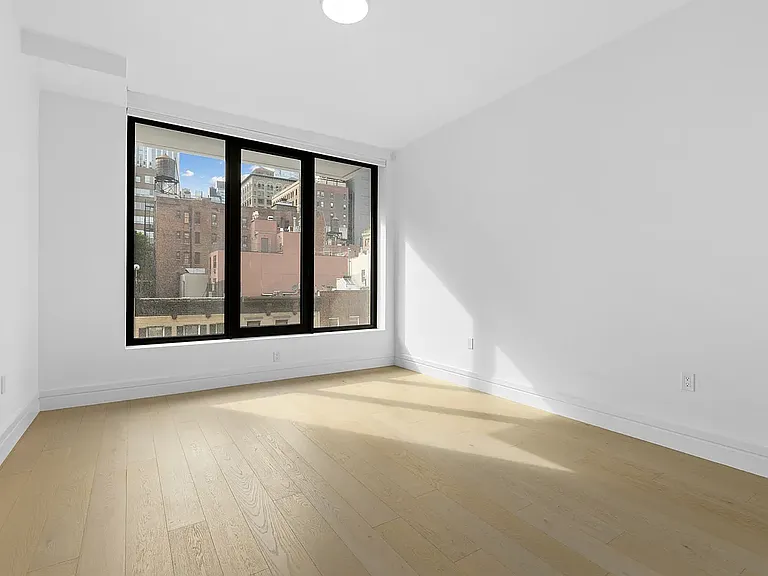 165 Lexington Ave #5C — Photo 5