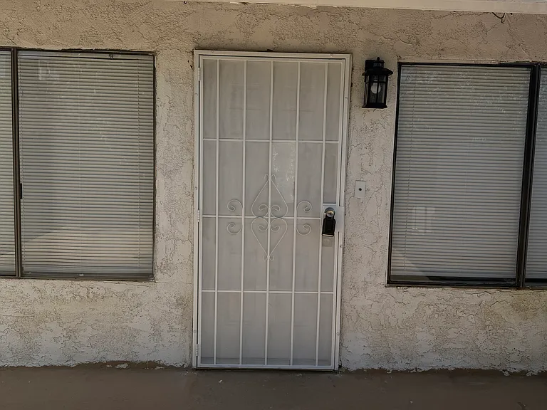 2905 La Costa St #D — Photo 12