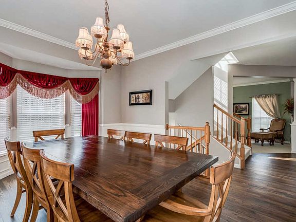 5th image of 1823 Amberwood Way
