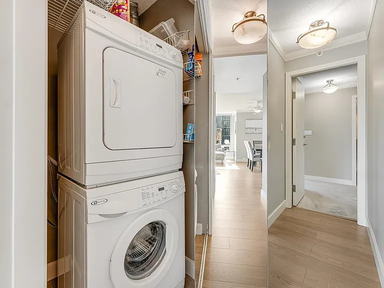 837 Hastings St W #1605 — Photo 6
