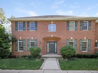 820 S Cumberland Ave, Park Ridge, IL 60068