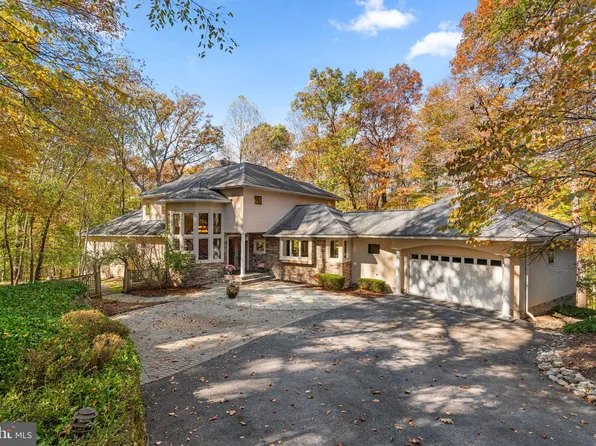 2331 Ridge Tree Ct, Ellicott City, MD 21042