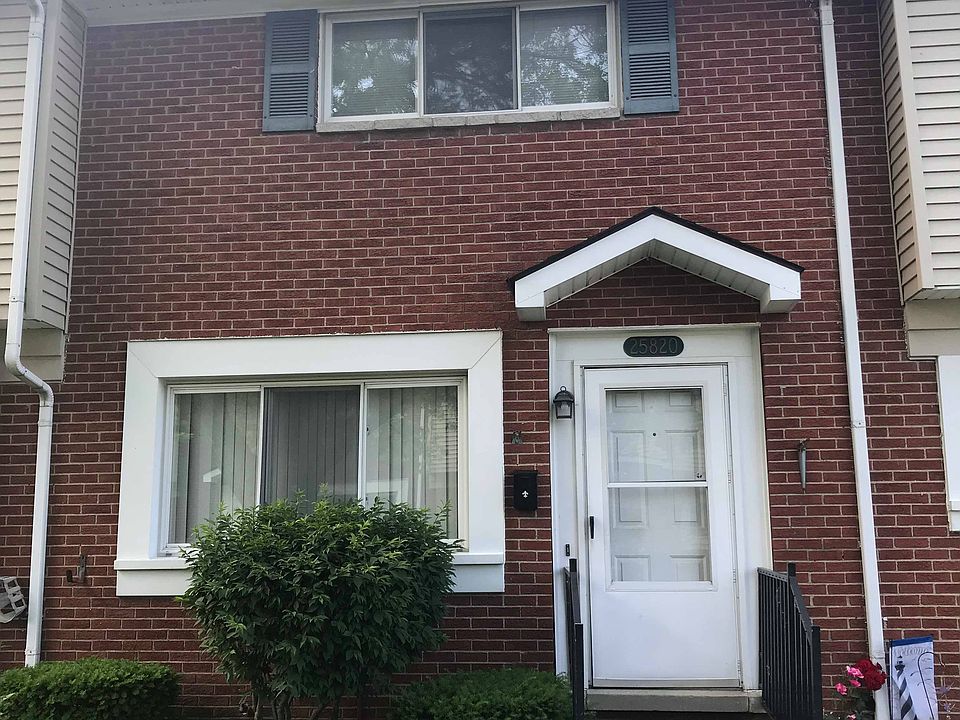 1st image of 25820 Jeanette Ct
