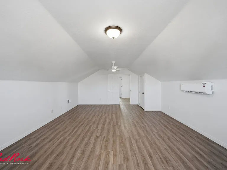 3304 W Palomar — Photo 27