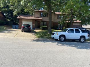 18 Twin Oaks Dr, Shiloh, IL