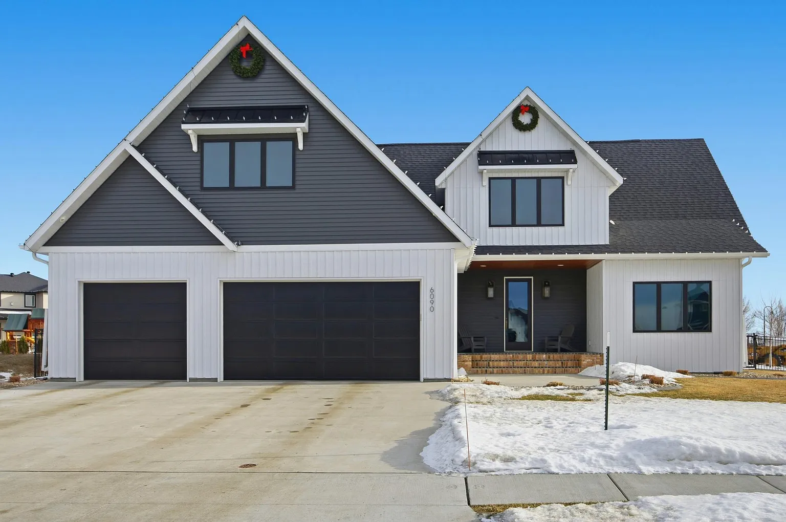 6090 Wildflower Dr S photo 1