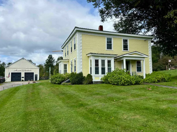 108 South Lunenburg Road, Lunenburg, VT 05906