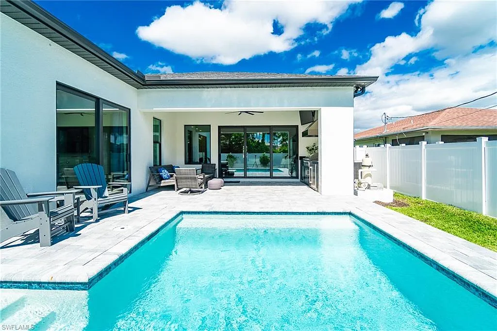4 bed, 3.0 bath, 2200 sqft, $19,000 — Photo 1
