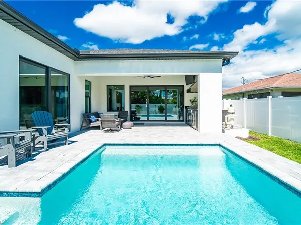 822 105th Ave N, Naples, FL 34108