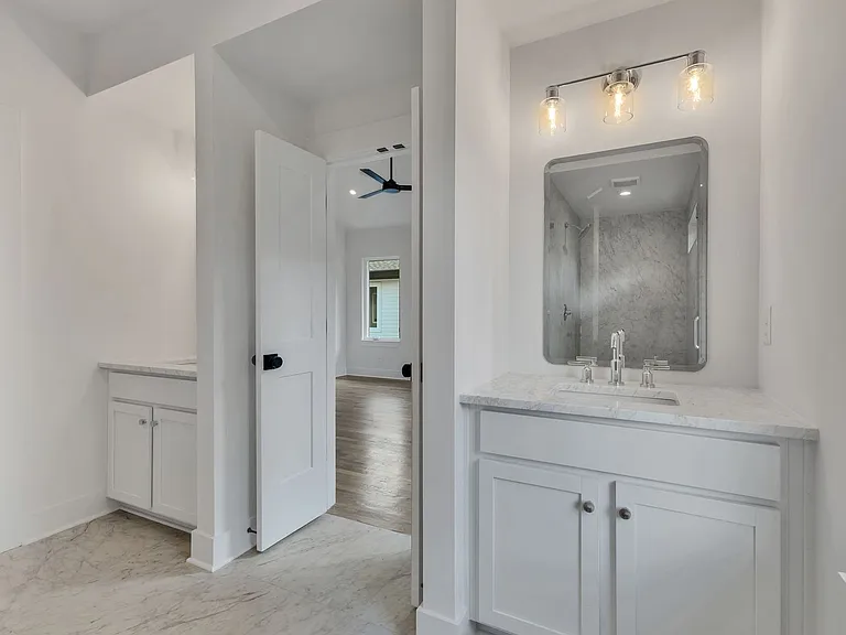 5917 Robertson Ave — Photo 25