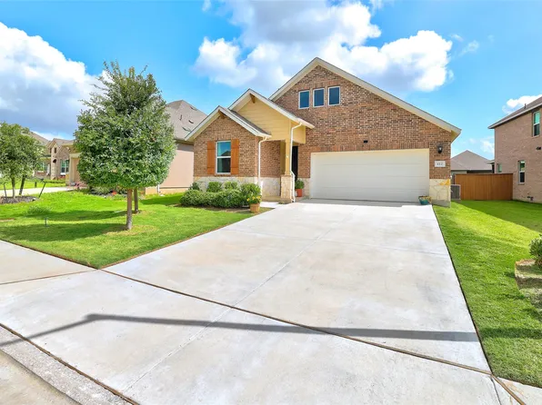 112 Rocking R Ct, Georgetown, TX 78628