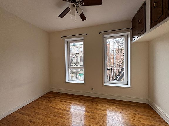 5th image of 61-12 Woodbine St #3C