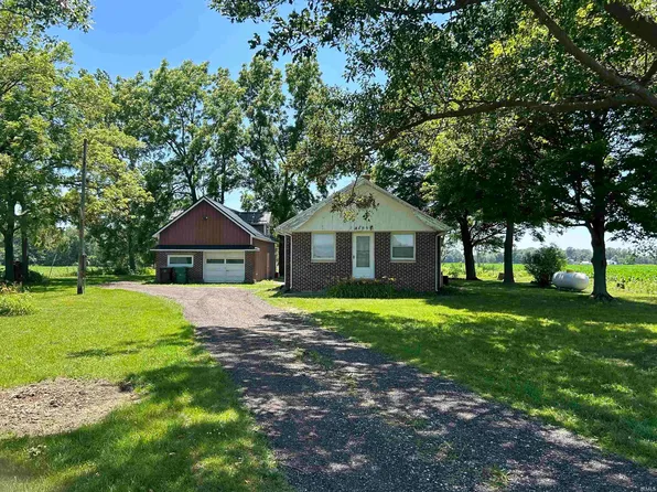 27850 Stanton Rd, Walkerton, IN 46574