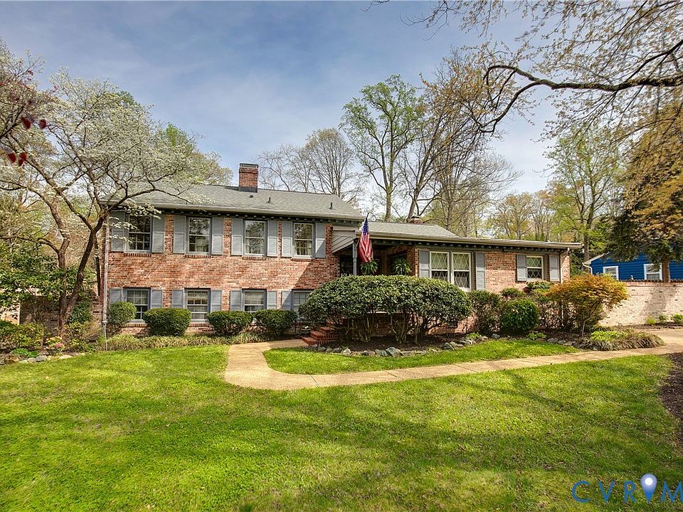 1st image of 3041 Darnley Dr