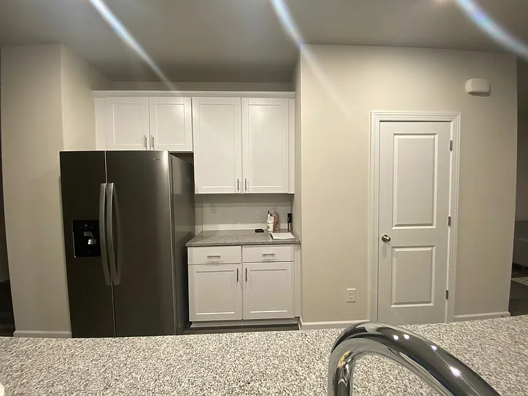 3762 Memorial Pkwy — Photo 9