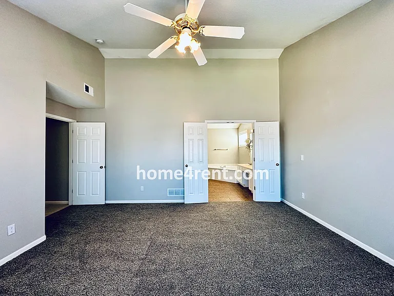 15252 W 158th Ter — Photo 25