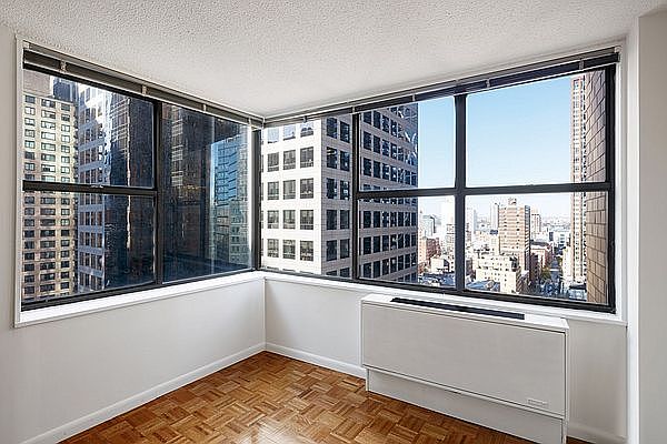 1st image of 211 W 56th St #H9