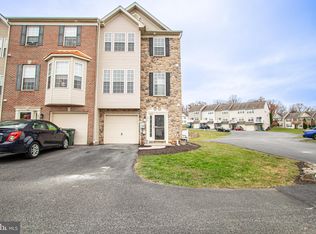 259 Country Ridge Dr, Red Lion, PA 17356