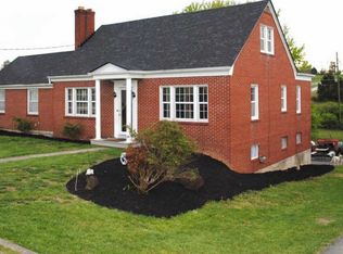 184 Waco Loop Rd, Waco, KY 40385