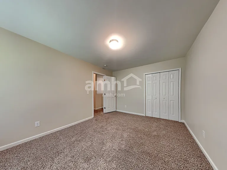 4635 Craver Woods Ct — Photo 18