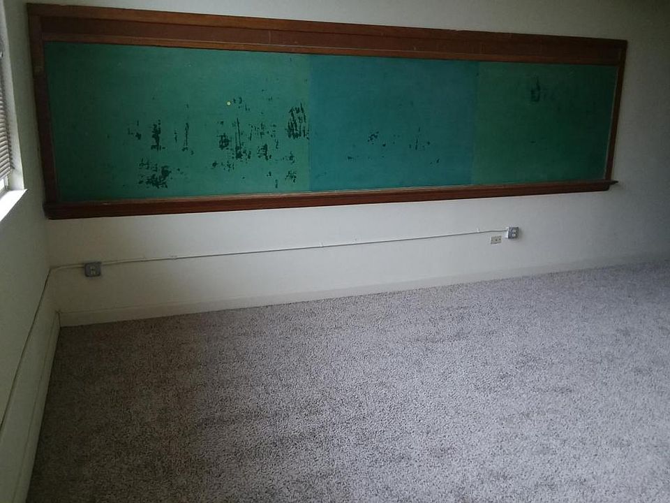 413 6th Ave New Glarus, WI, 53574 Apartments for Rent Zillow