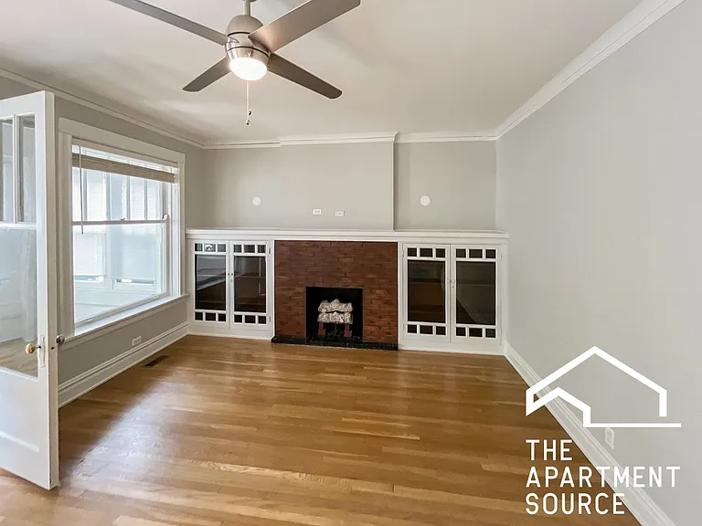 5943 N Magnolia Ave #1 — Photo 2
