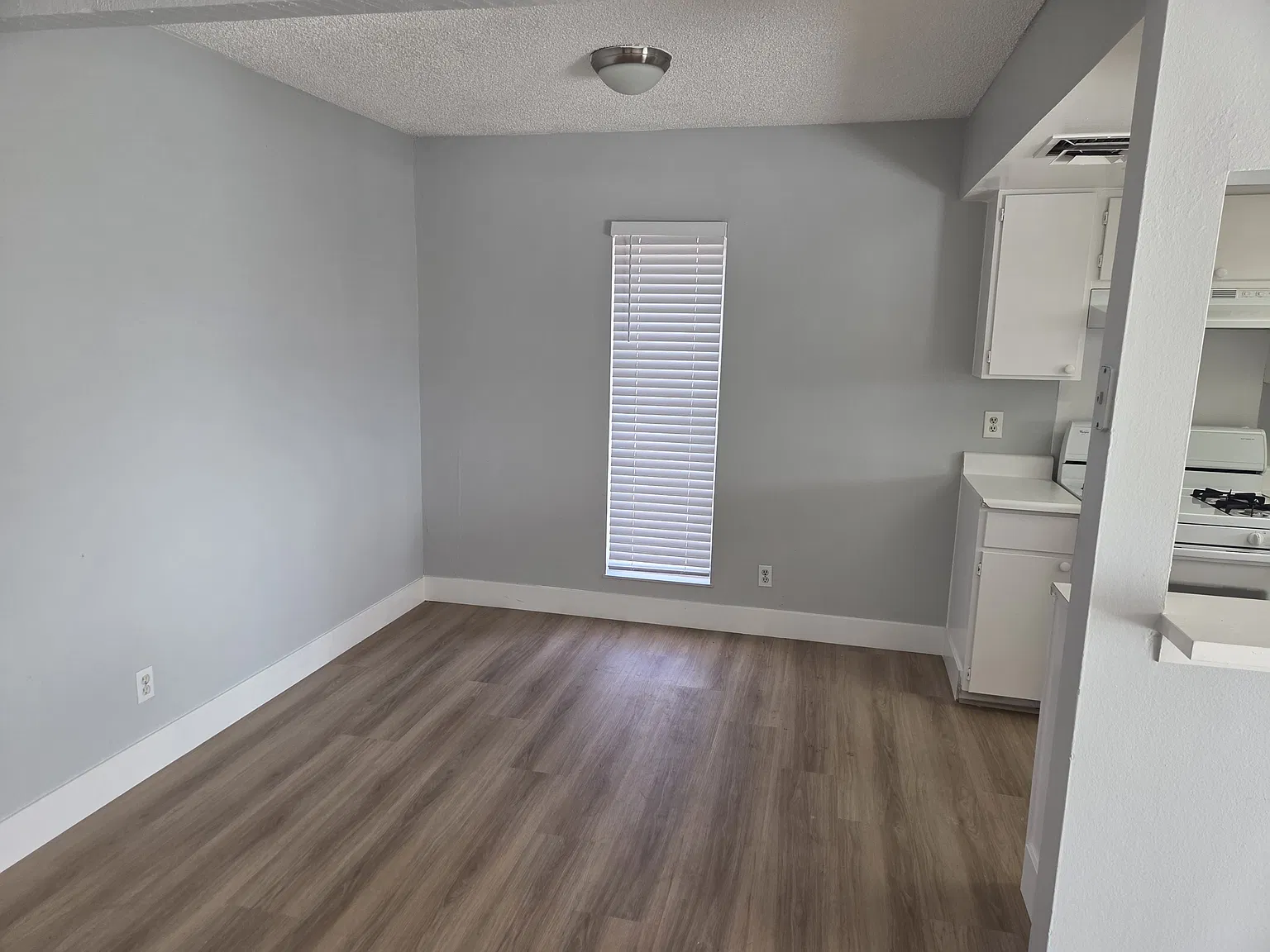 1405 Vegas Valley #216 - 216 — Photo 2