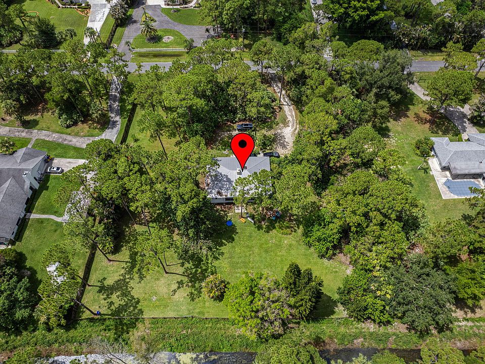 2nd image of 10681 154th Road N