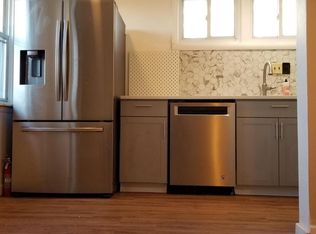 561 Martin St, Philadelphia, PA 19128