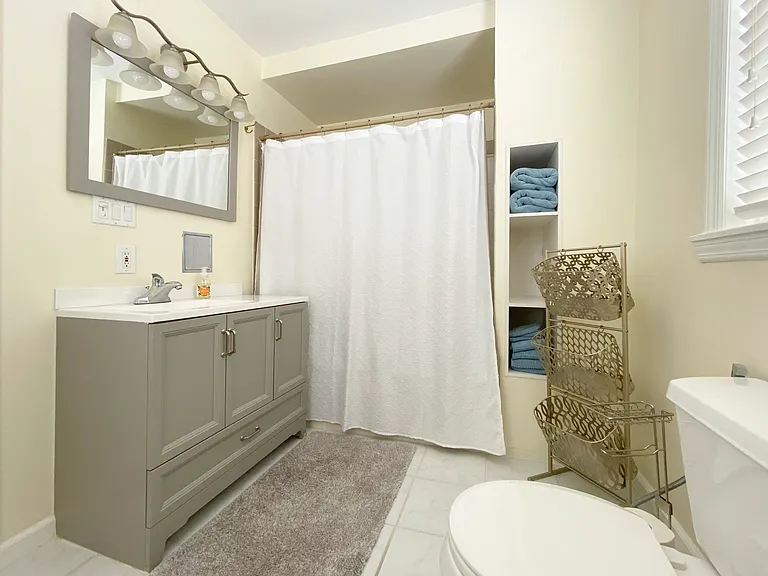 9 N Weymouth Ave #A — Photo 11