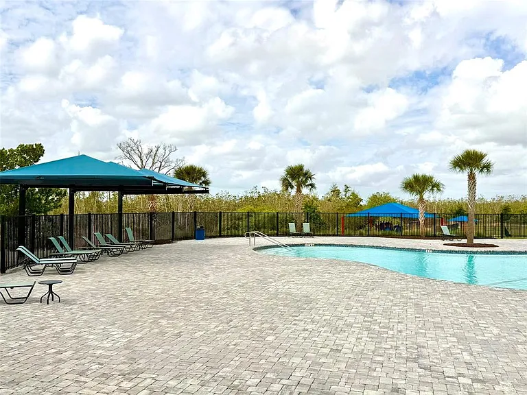 4063 Alissa Ln — Photo 41