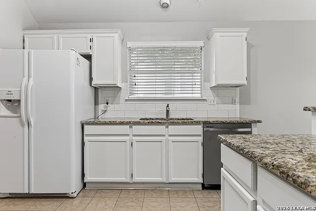 6635 Shady Bend Dr — Photo 9