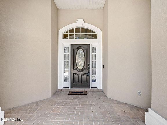 5th image of 9013 Deercress Ct