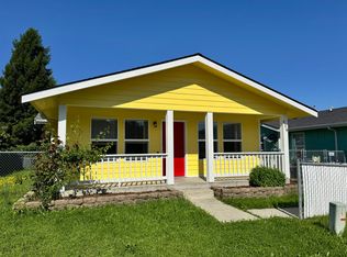 119 N 29th Pl, Mount Vernon, WA 98273