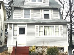 109 Woodside Rd, Maplewood, NJ 07040