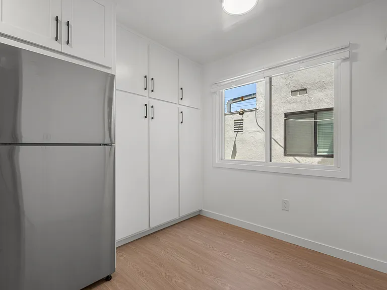 4114 Baldwin Ave #2 — Photo 6