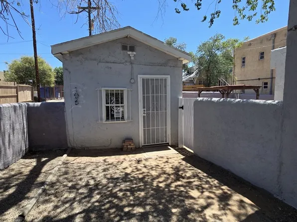 106 Mesa St SE #106, Albuquerque, NM 87106