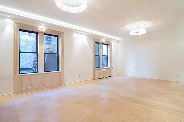 Rented by WAM Partners - William Moses Co. | media 27