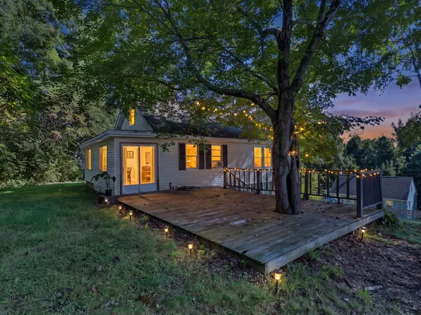 12 South St, Cherry Valley, MA 01611