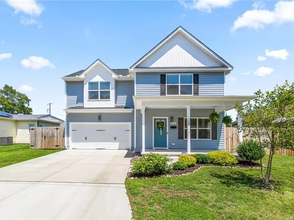 8214 Edwin Dr, Norfolk, VA 23505