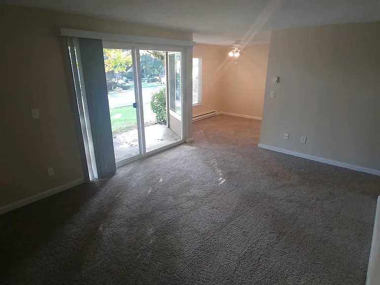 Bridlewood — Photo 25