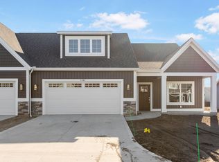 1444 Eagleshore Ct, Hudsonville, MI 49426