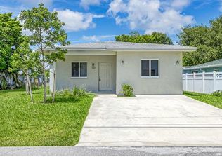 707 NW 2nd Ter, Pompano Beach, FL 33060