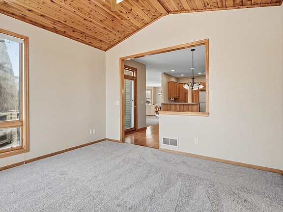 5th image of 8008 Dunkirk Ln N