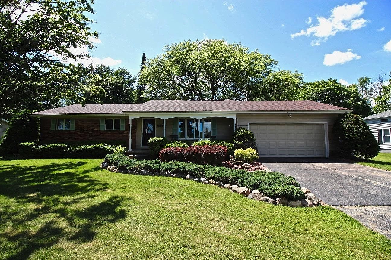 2247 N Seymour Rd, Flushing, MI 48433 Zillow
