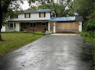 9295 Clarence Center Rd, Clarence Center, NY 14032