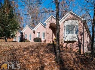 3105 Chattahoochee Trce, Gainesville, GA 30506